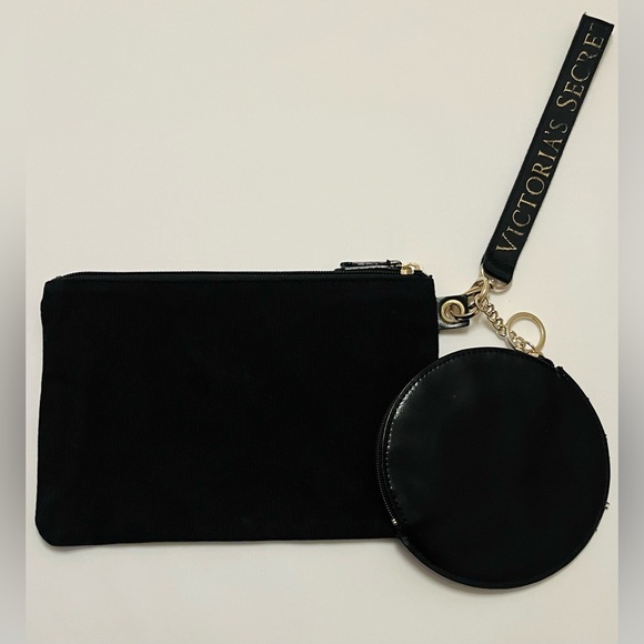 Victoria's Secret Sequins Wristlet+Coin Purse+Keychain NWOT - Picture 2 of 5